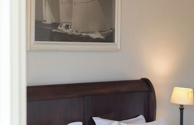 Marina View Apartments - Photo 7