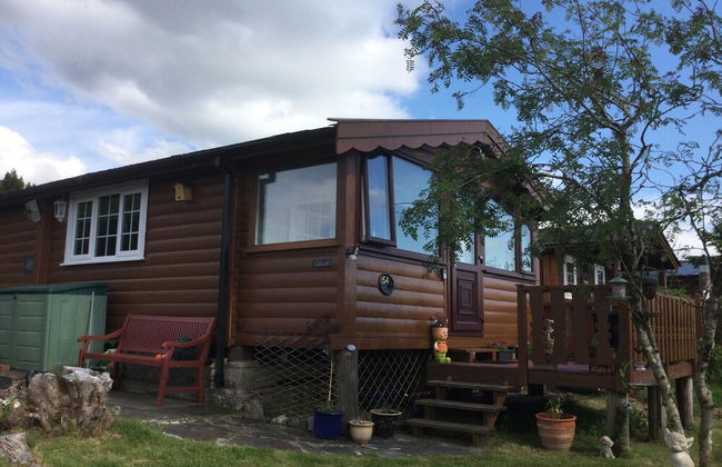 Log Cabin - Free Parking, Garden & pet Friendly - Foto 17