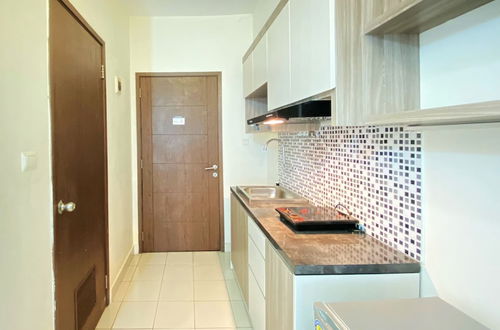 Foto 9 - Comfy Studio Apartment at Harvard Jatinangor