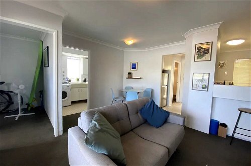 Foto 5 - Cosy 1 Bedroom Apartment in Trendy Mount Lawley