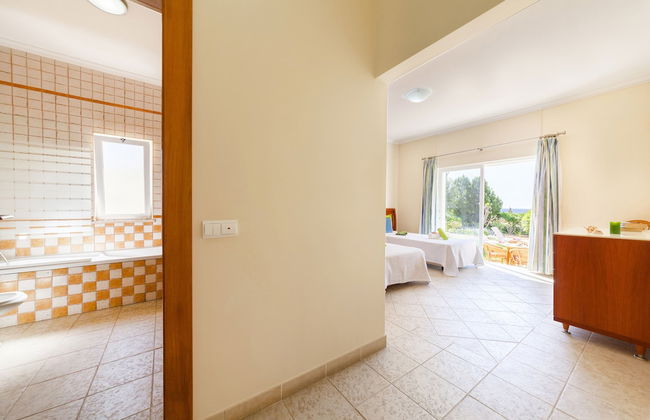 Villa Tobago - Photo 10