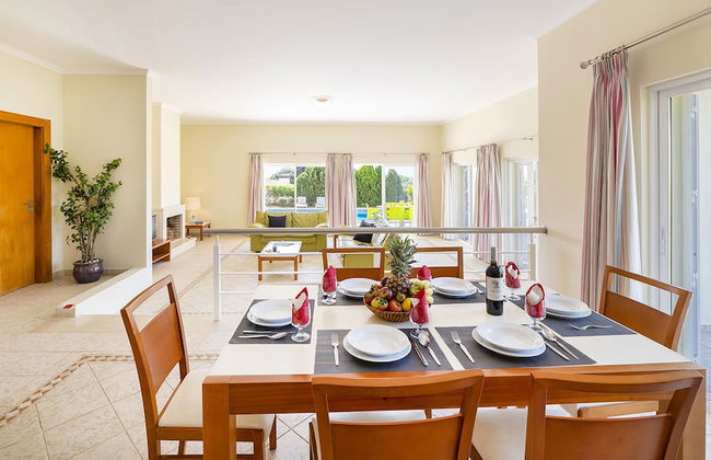 Villa Tobago - Photo 24