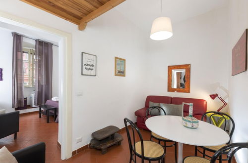 Photo 6 - Opera in Roma With 2 Bedrooms and 1 Bathrooms