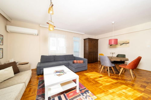 Photo 1 - Cozy Flat With Central Location in Muratpasa