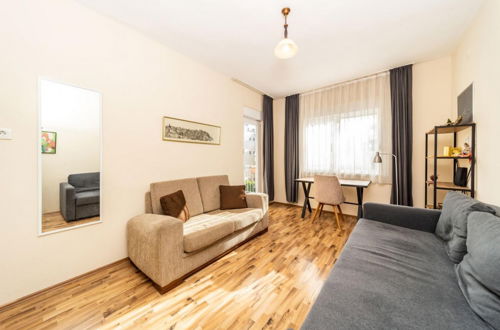 Photo 10 - Cozy Flat With Central Location in Muratpasa