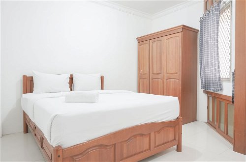 Photo 4 - Fully Furnished And Comfy 2Br Apartment At Gajah Mada Mediterania