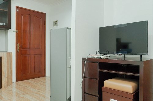 Foto 13 - Comfy And Simply 2Br Apartment At Mediterania Palace Residence