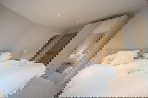 Foto 4 - Waterfront Apartments