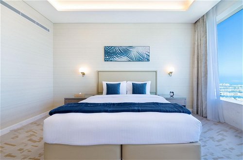 Foto 15 - Luxury Apt w Fabulous Views Over Palm Jumeirah