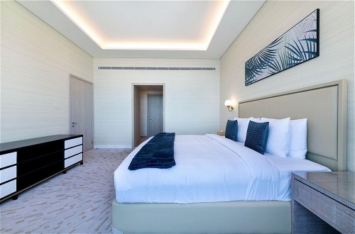 Foto 17 - Luxury Apt w Fabulous Views Over Palm Jumeirah