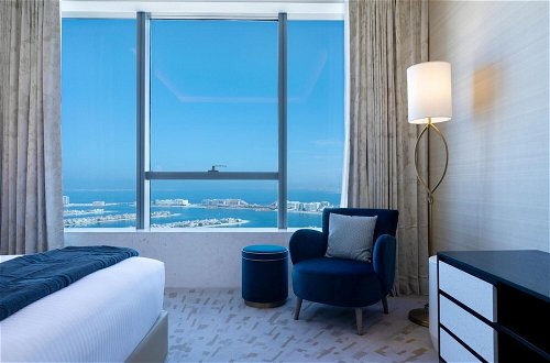 Photo 16 - Luxury Apt w Fabulous Views Over Palm Jumeirah