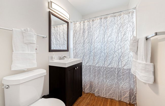 Centrally Located Townhome Near PVH - Dog Friendly - Foto 9