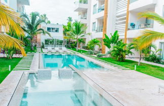 Photo 1 - Luxury Condo With Beautiful Decor Steps From the Beach