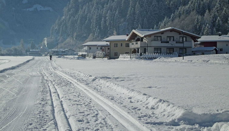 Foto 1 - Flat Near the ski Area in Mayrhofen