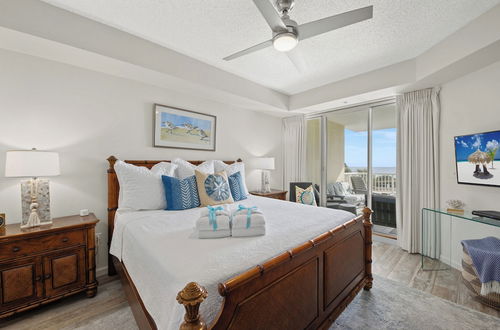 Photo 4 - Fun In The Sun! Crescent at Miramar - Gulf Front+beach Chairs