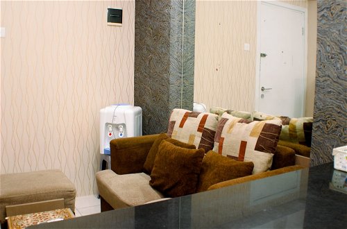 Photo 14 - Nice And Best Deal 2Br At Green Pramuka City Apartment