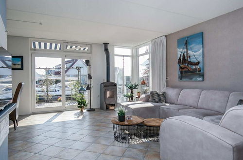 Photo 11 - Detached Vacation Home in Friesland With Waterfront Views