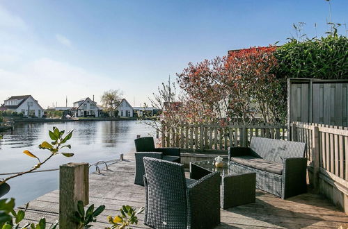 Photo 14 - Detached Vacation Home in Friesland With Waterfront Views