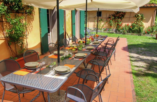 Villa With Swimming Pool in Marciano - Photo 19