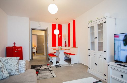 Foto 5 - Bright and Modern Apartment in Niedersfeld Near Winterberg With Balcony