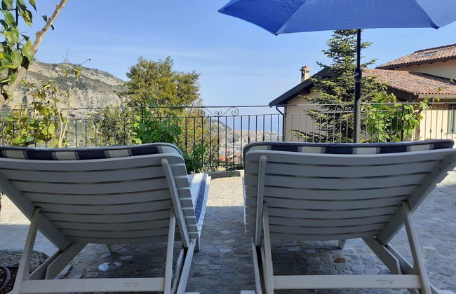 Chic Coastal Hill Escape - Foto 22
