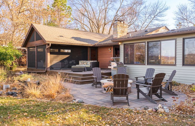 The Lakeview - Photo 35