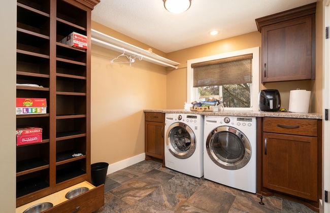 The Lakeview - Photo 28