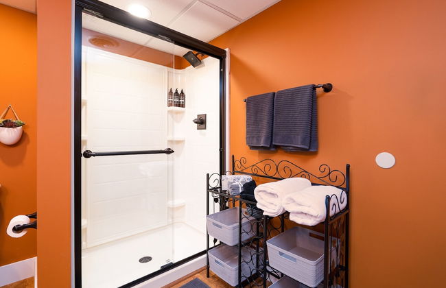 The Lakeview - Photo 16