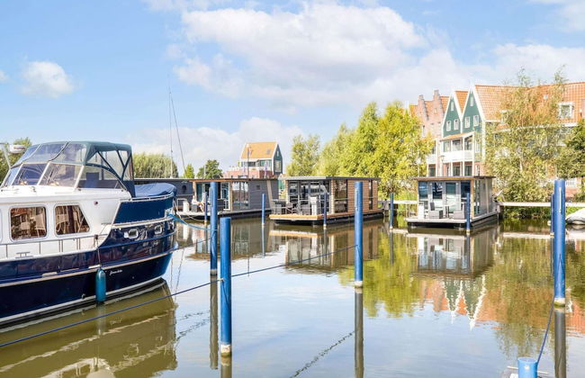 Modern Houseboat in Volendam With Shared Pool - Foto 15