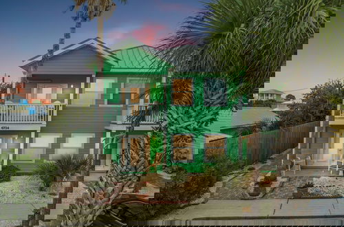 Foto 54 - Sago by the Sea: 2-bed, 2.5-bath Retreat Steps From the Beach, Sleeps 7!
