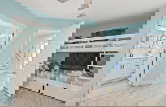Foto 3 - Sago by the Sea: 2-bed, 2.5-bath Retreat Steps From the Beach, Sleeps 7!