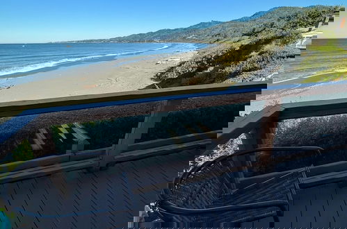 Foto 17 - Oceanfront Cabin 4 With Jacuzzi Stunning Views