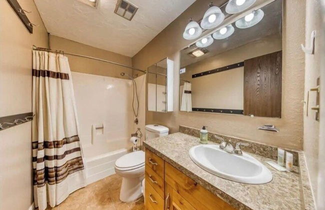 Spacious 2BR, 2BA for 6- Kristi - Foto 11
