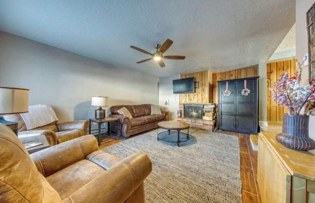 Spacious 2BR, 2BA for 6- Kristi - Foto 9