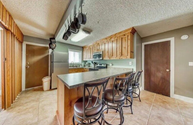 Spacious 2BR, 2BA for 6- Kristi - Foto 5