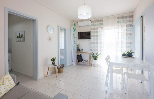 Loutraki Getaway - Cozy and Quiet Nest - Foto 2