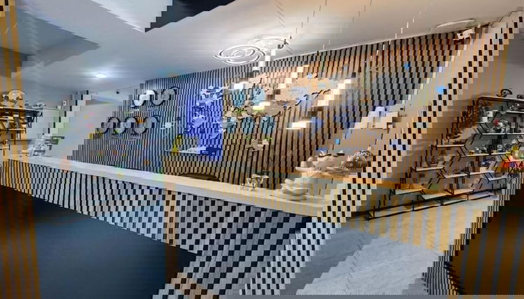 Photo 1 - Shosh Apartments