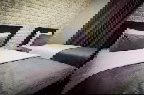 Photo 3 - Shosh Apartments