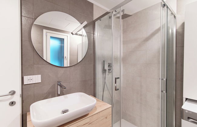 Suite JOIVY Lake 11 - Photo 23
