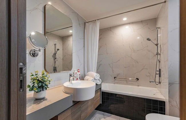 Aparthotel in Quận 1 with swimming pool - Photo 48