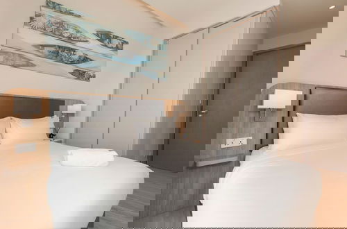 Foto 13 - ZENITY