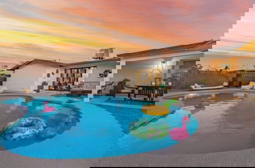 Photo 41 - Casa Paradiso Pool Firepit Al-fresco Living