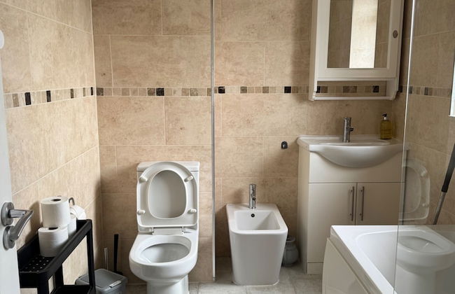 2 Bed Flat - Sleeps 4 - Parking - Wifi - Foto 11