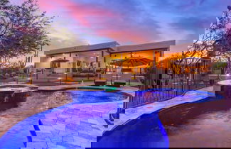 Foto 1 - Desert Foothils Rustic Resort Oasis w Pool Spa
