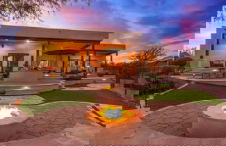 Foto 3 - Desert Foothils Rustic Resort Oasis w Pool Spa