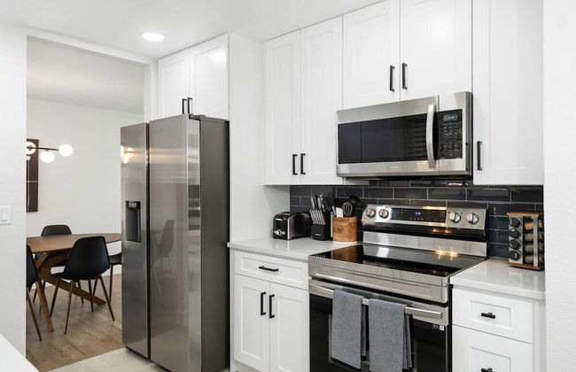 @ Marbella - Modern 4-br Retreat Chef's Kitchen - Foto 18