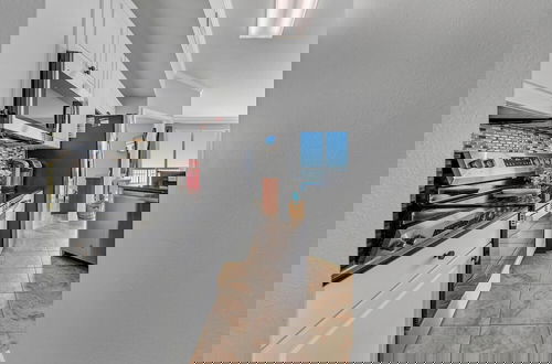 Photo 19 - Celadon 909