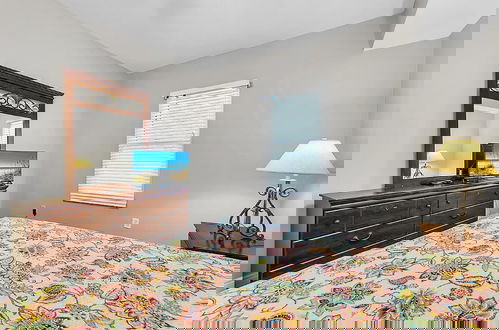Photo 8 - Celadon 909