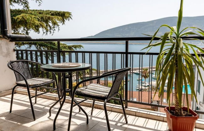 Elegant Apartment With Stunning Boka Bay Panorama - Foto 22