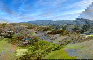 Photo 2 - Malvasia by Avantstay Luxe Wine Country Retreat